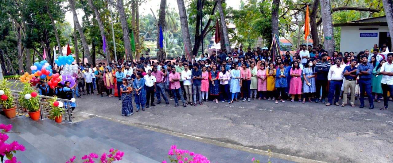 Dr. C. Anandharamakrishnan, Director, CSIR-NIIST addressing NIIST family on New Year 2023